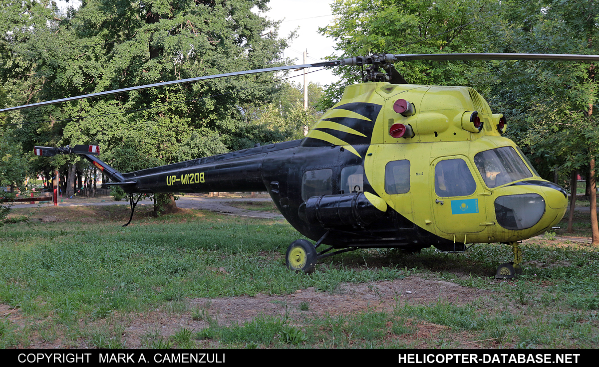 PZL Mi-2   UP-MI208