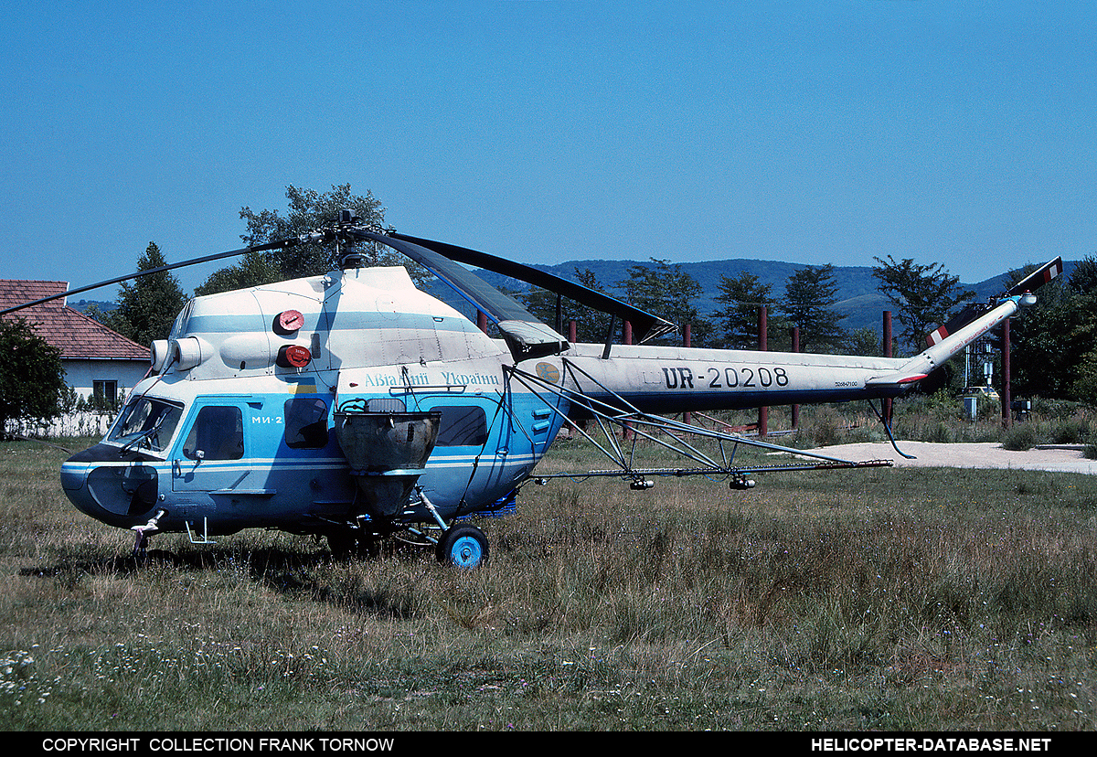 PZL Mi-2   UR-20208