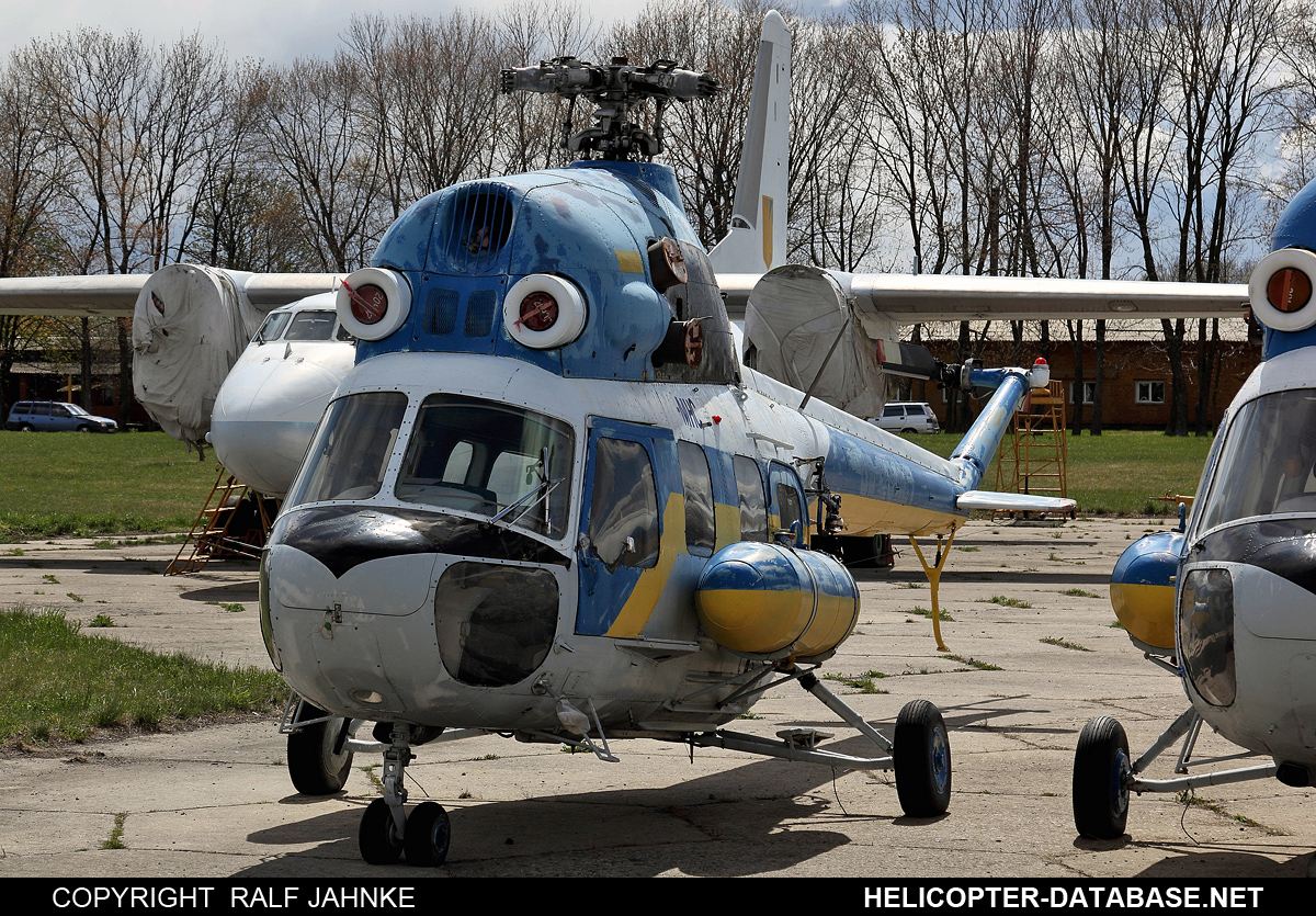 PZL Mi-2&nbsp;&nbsp;&nbsp;UR-20407