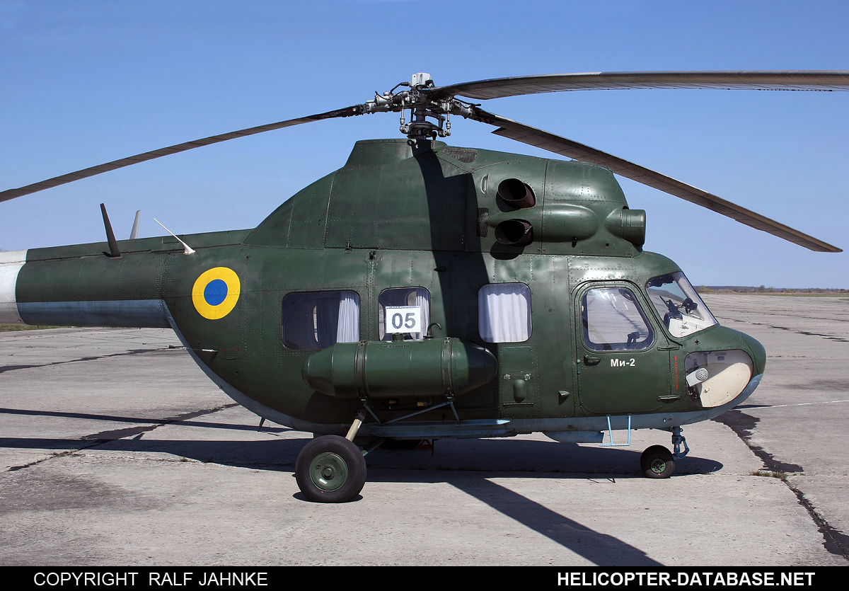 PZL Mi-2   05 black