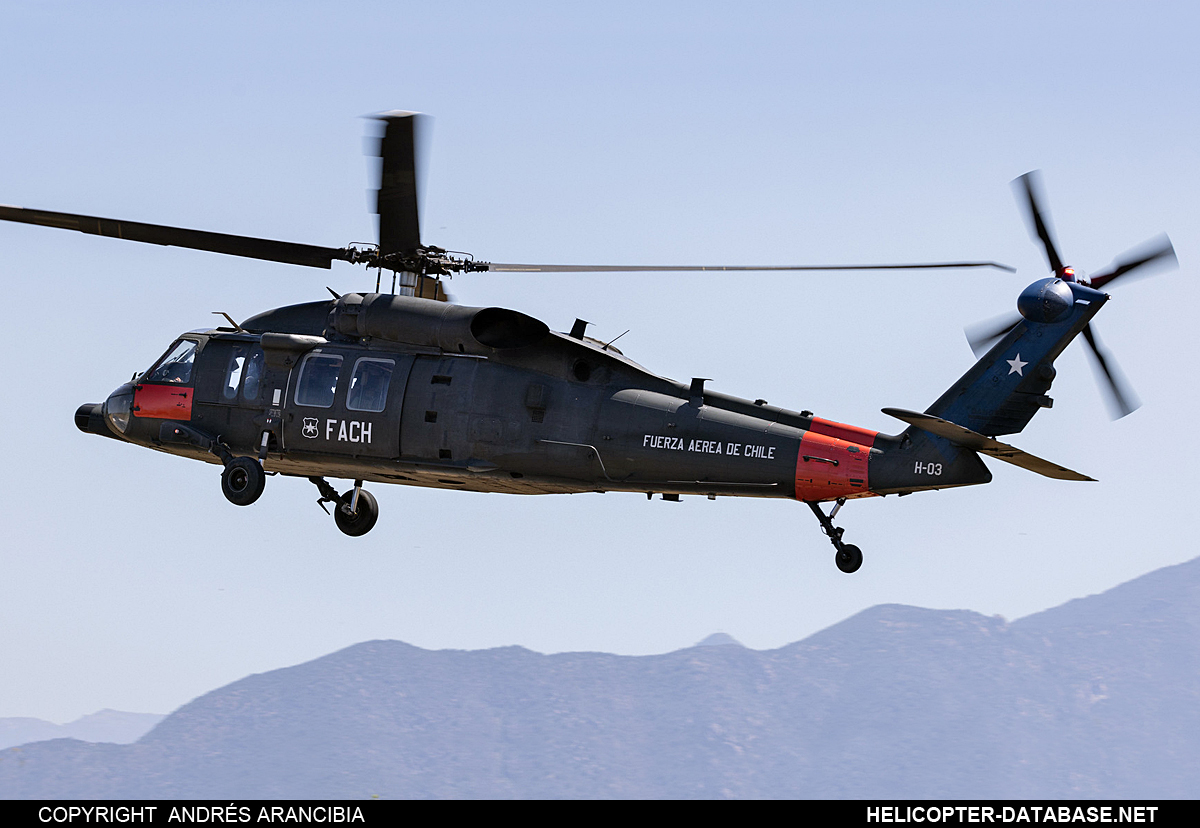 PZL S-70i Black Hawk   H-03