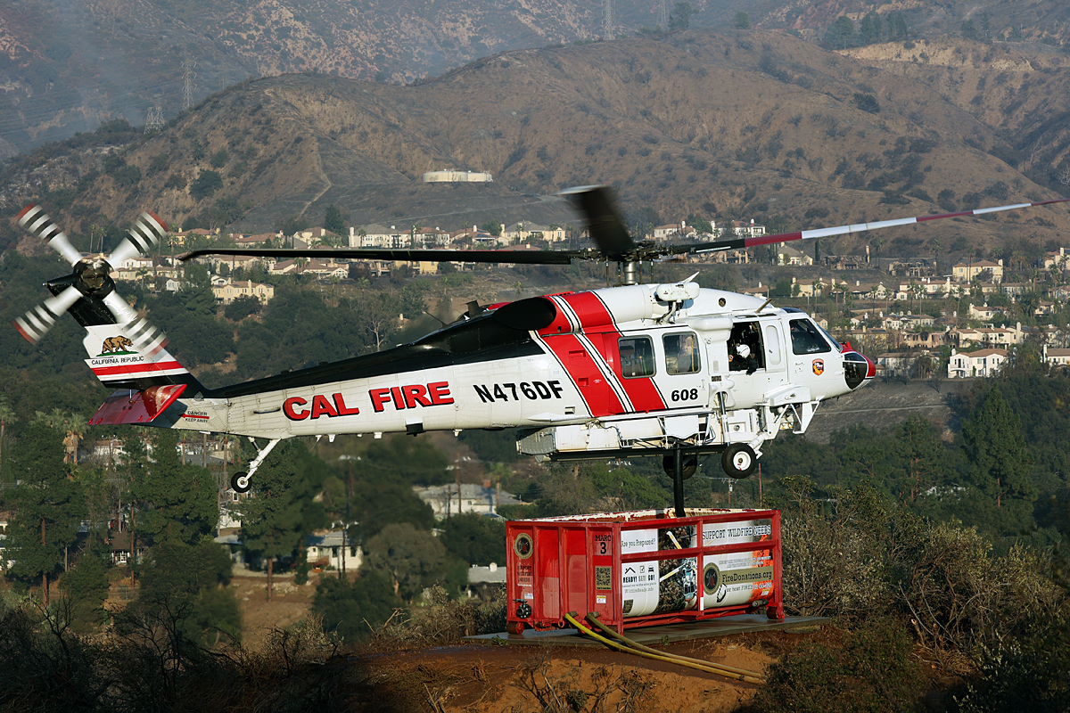 PZL S-70i Firehawk   N476DF