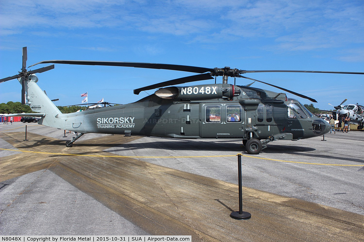 PZL S-70i Black Hawk   N8048X