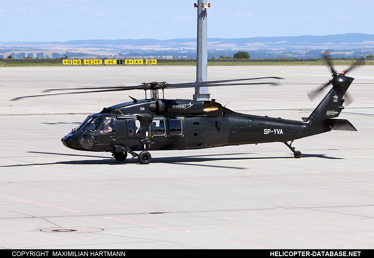 PZL S-70i Black Hawk   SP-YVA