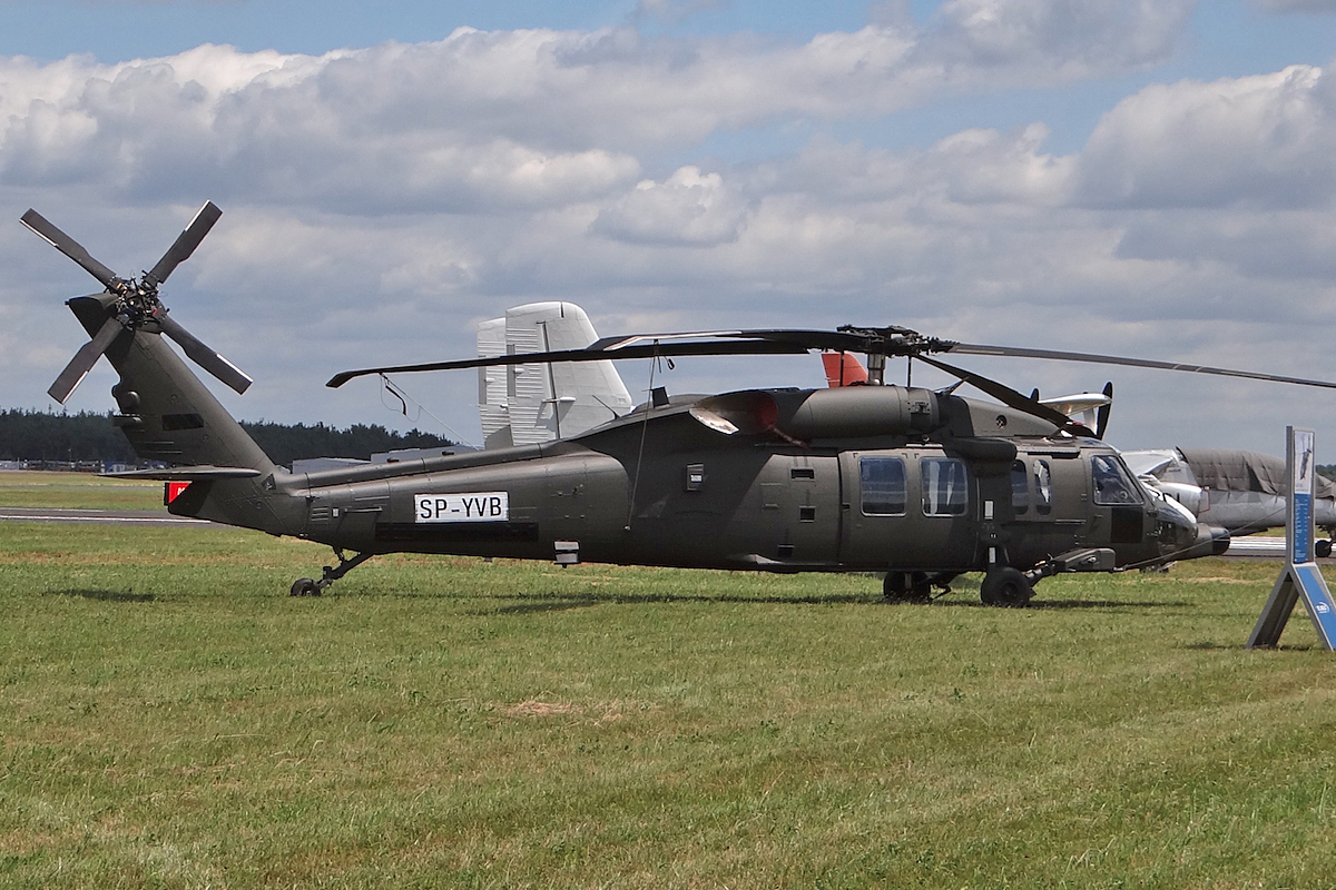 PZL S-70i-16 Black Hawk   SP-YVB