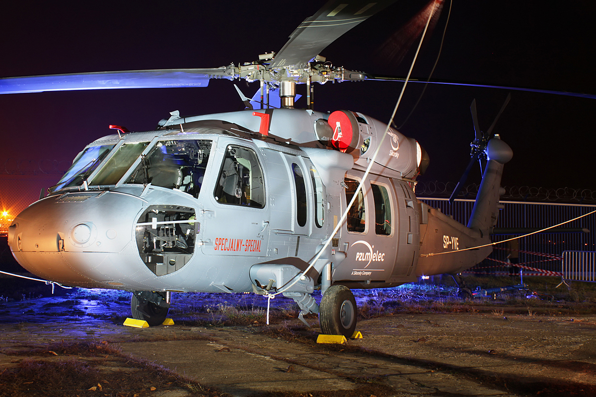 PZL S-70i Black Hawk   SP-YVE