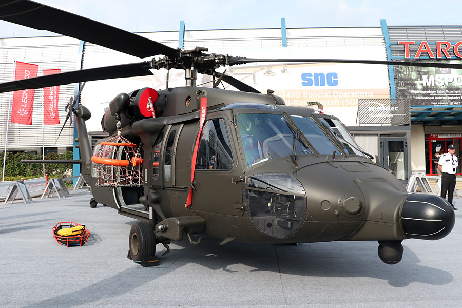 PZL S-70i-16 Black Hawk   SP-YVM