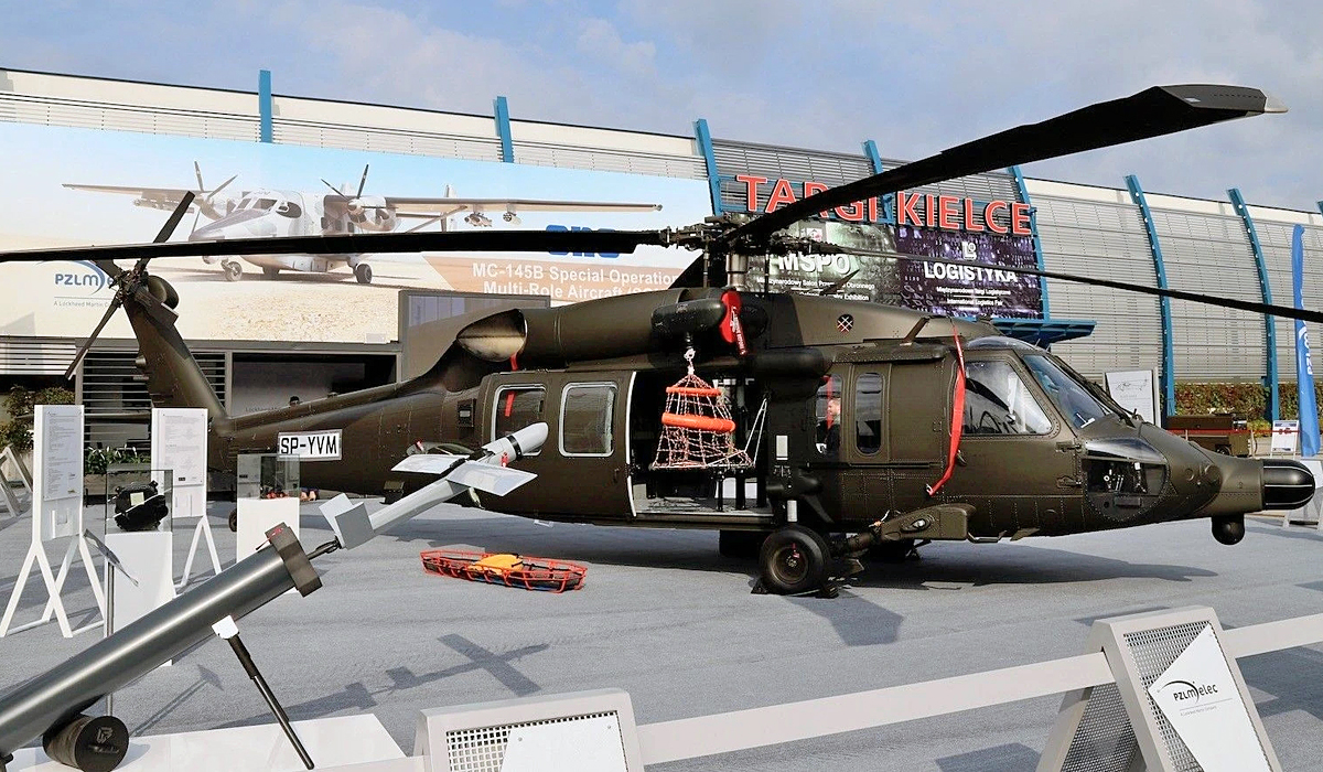 PZL S-70i-16 Black Hawk   SP-YVM