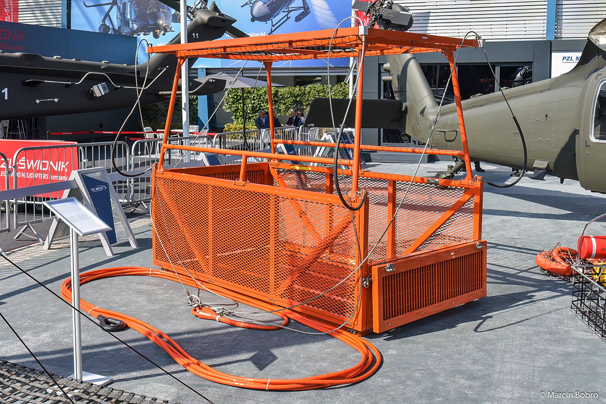 PZL S-70i Black Hawk (no registration)