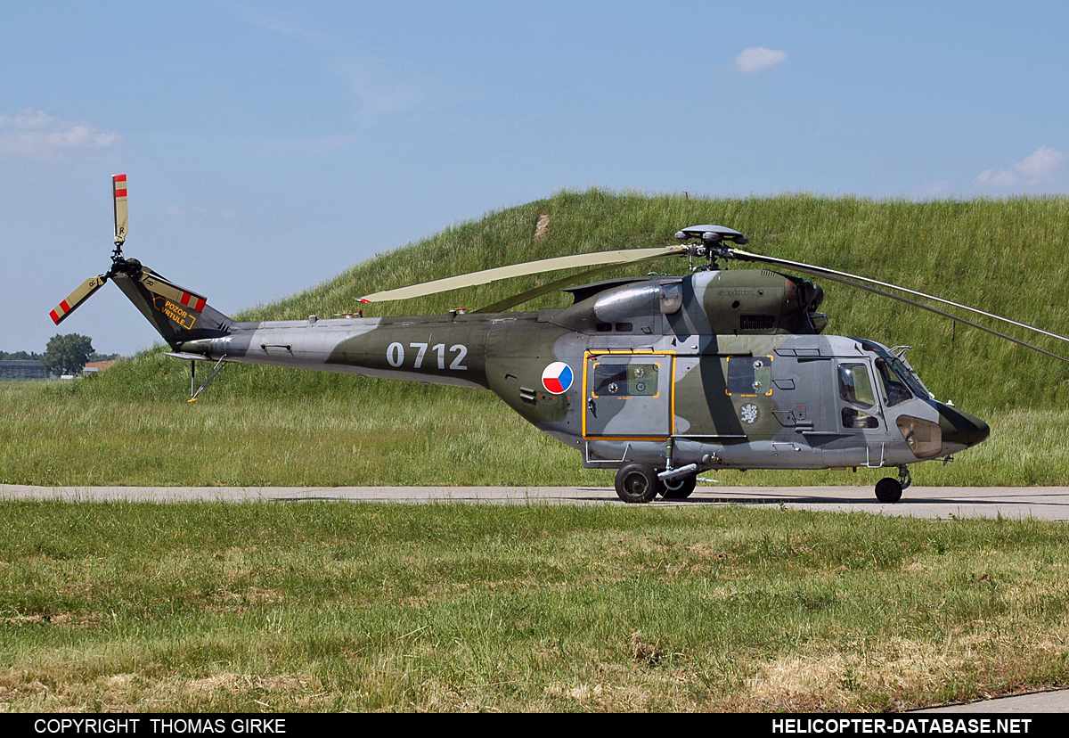 PZL W-3A  Sokół   0712