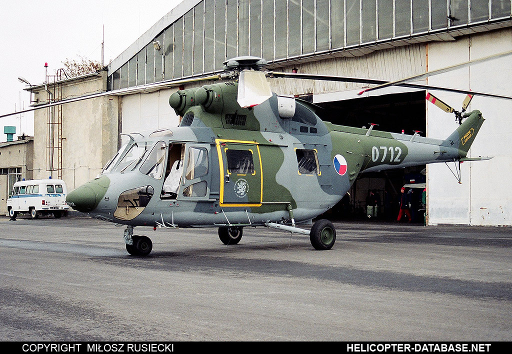 PZL W-3A  Sokół   0712