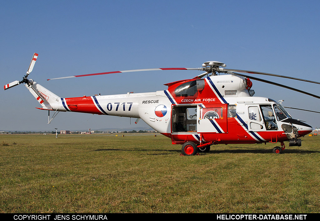 PZL W-3A  Sokół   0717