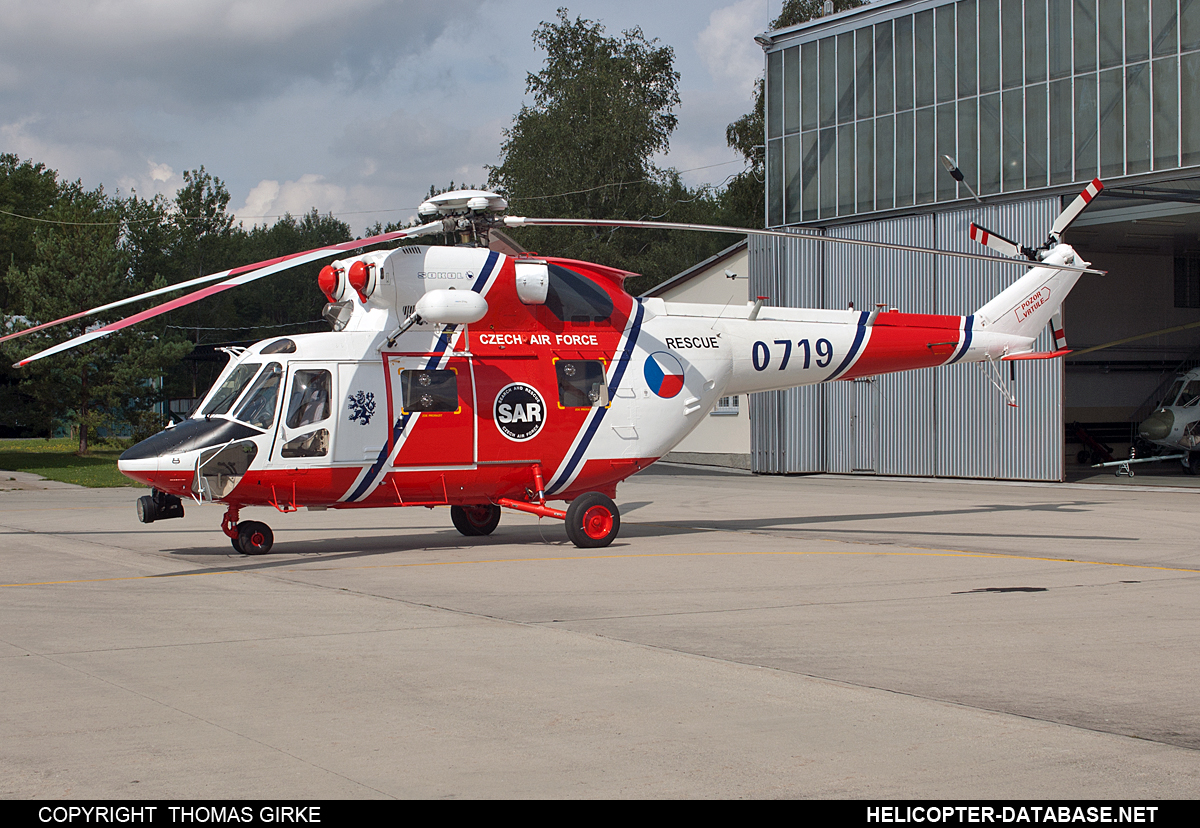 PZL W-3A  Sokół   0719