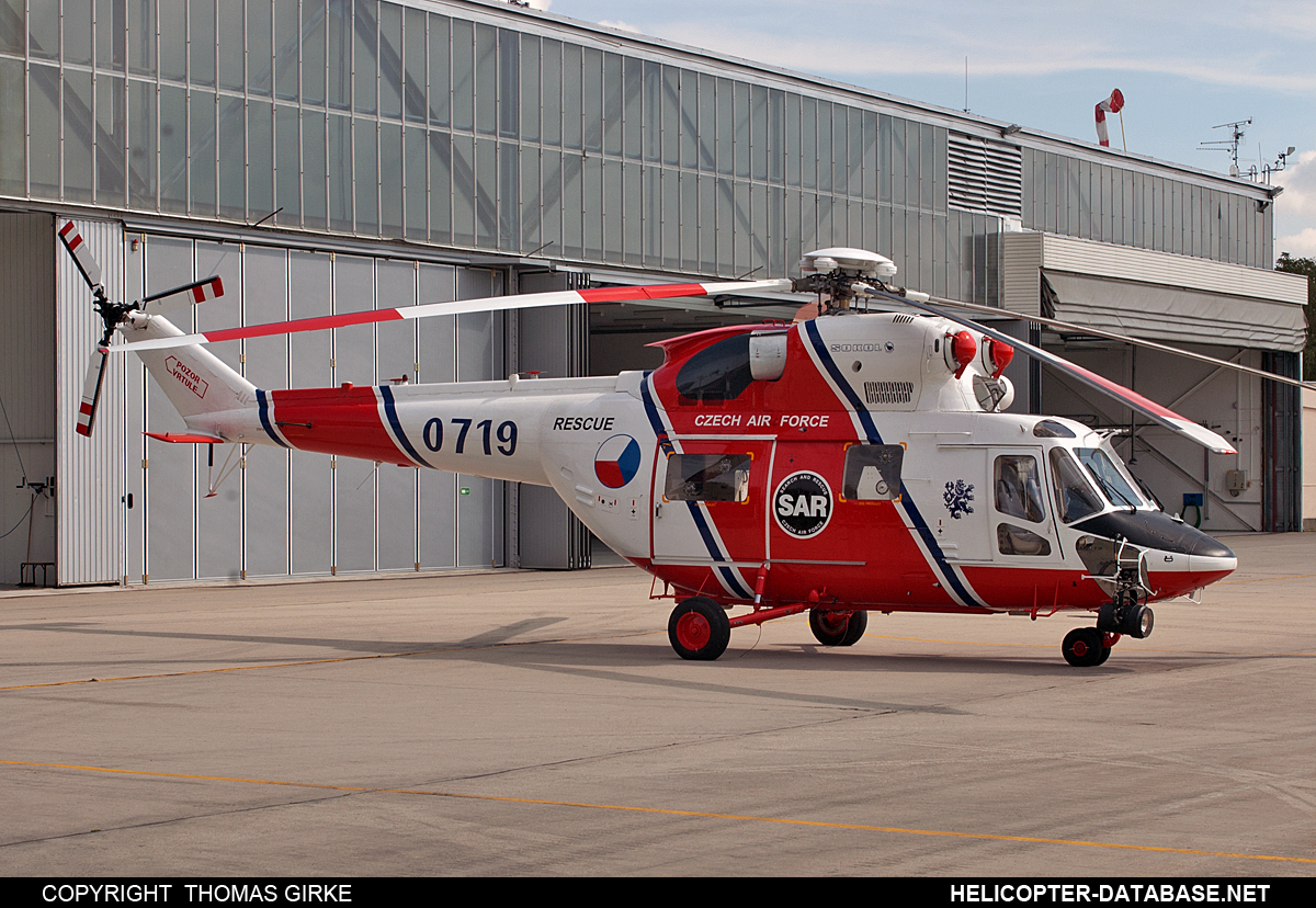 PZL W-3A  Sokół   0719