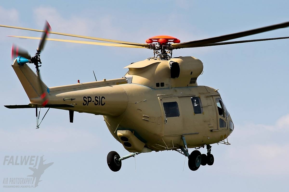 PZL W-3A  Sokół   SP-SIC