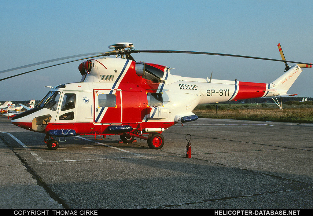 PZL W-3AM  Sokół   SP-SYI