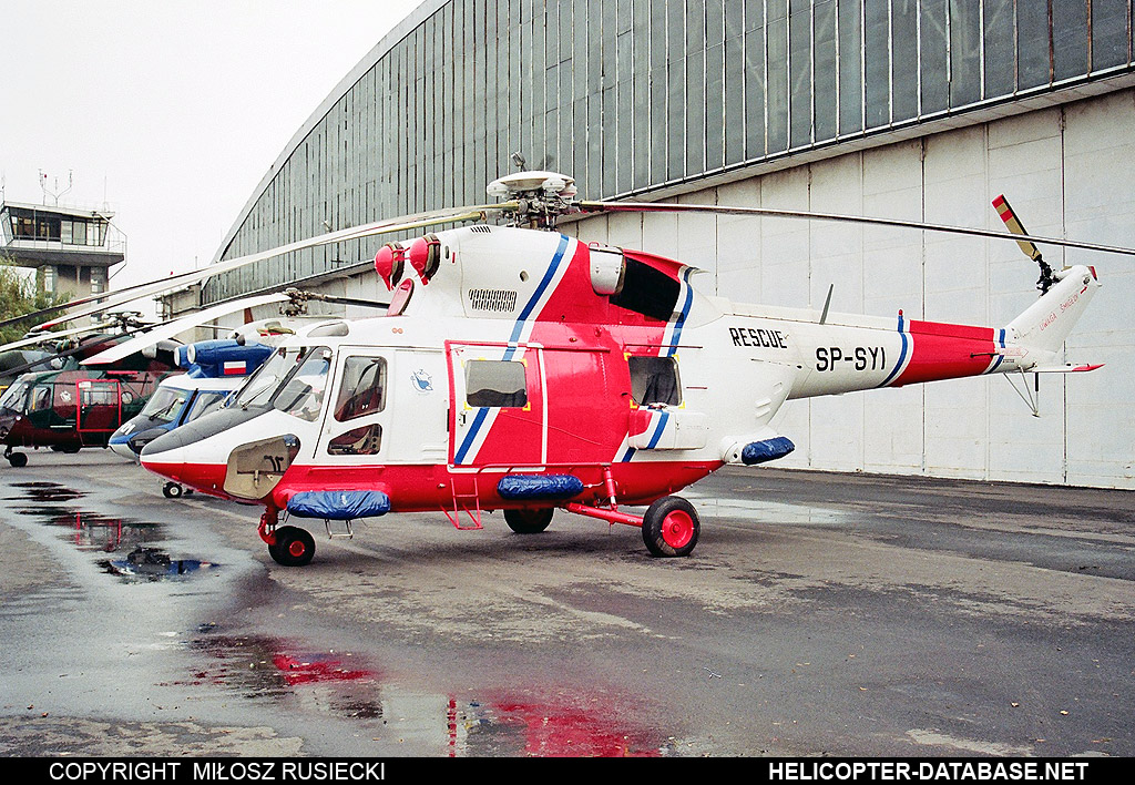 PZL W-3AM  Sokół   SP-SYI