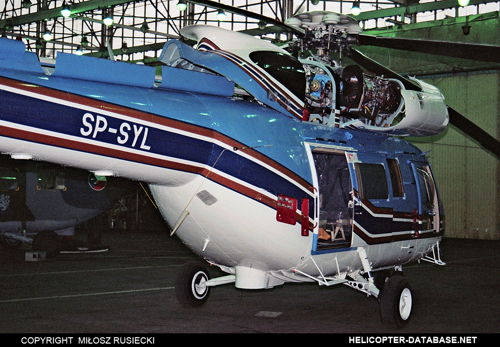 PZL W-3A  Sokół   SP-SYL