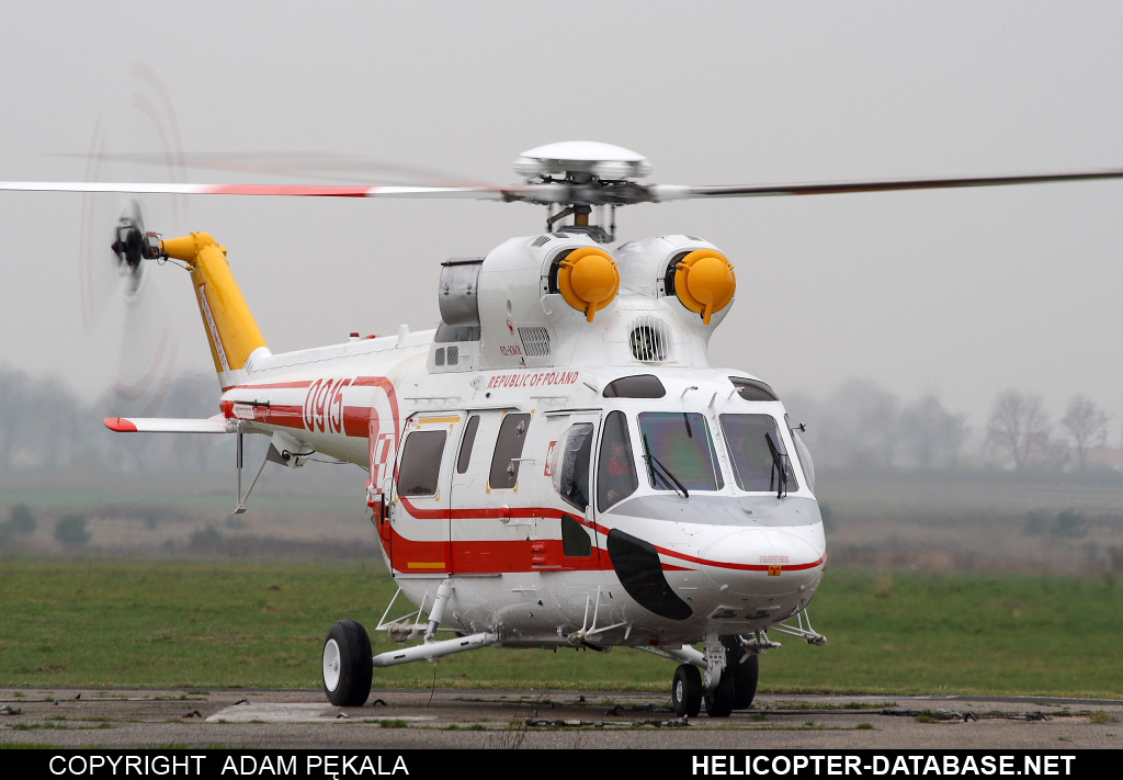 PZL W-3A  Sokół   0915