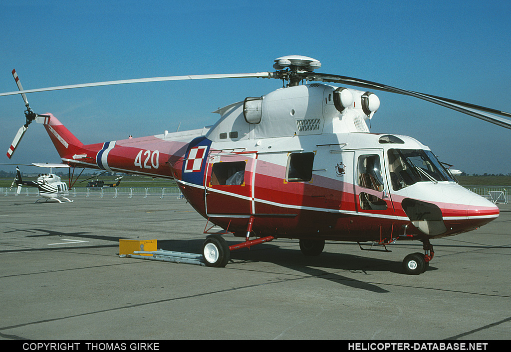 PZL W-3A  Sokół   420