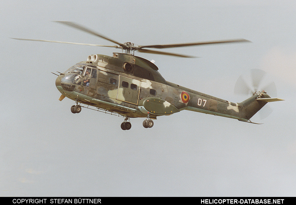 IAR-330L Puma   07