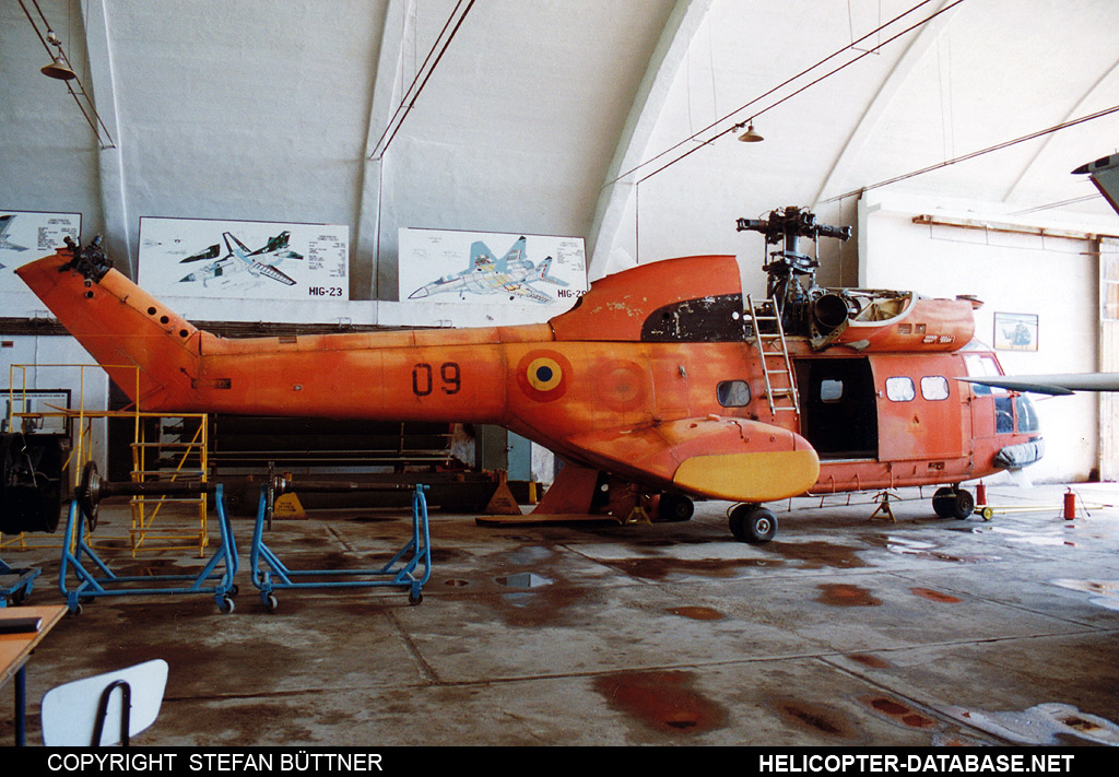 SA 330H Puma   09