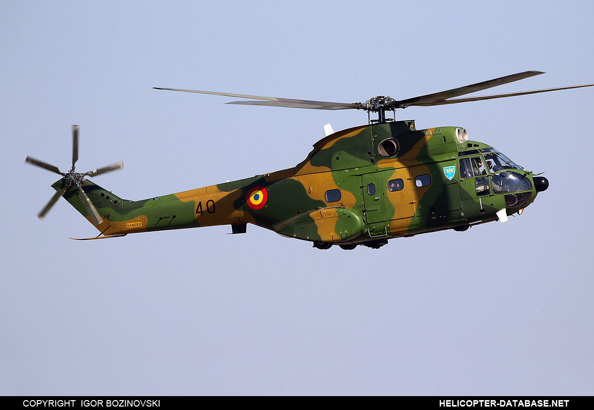 IAR-330M Puma VIP   40