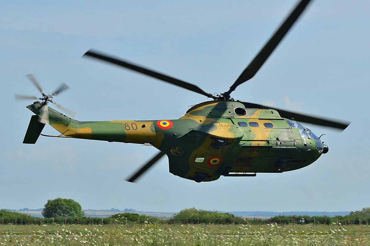 IAR-330M Puma   80