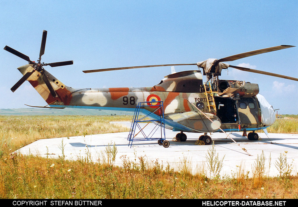 IAR-330L Puma   98