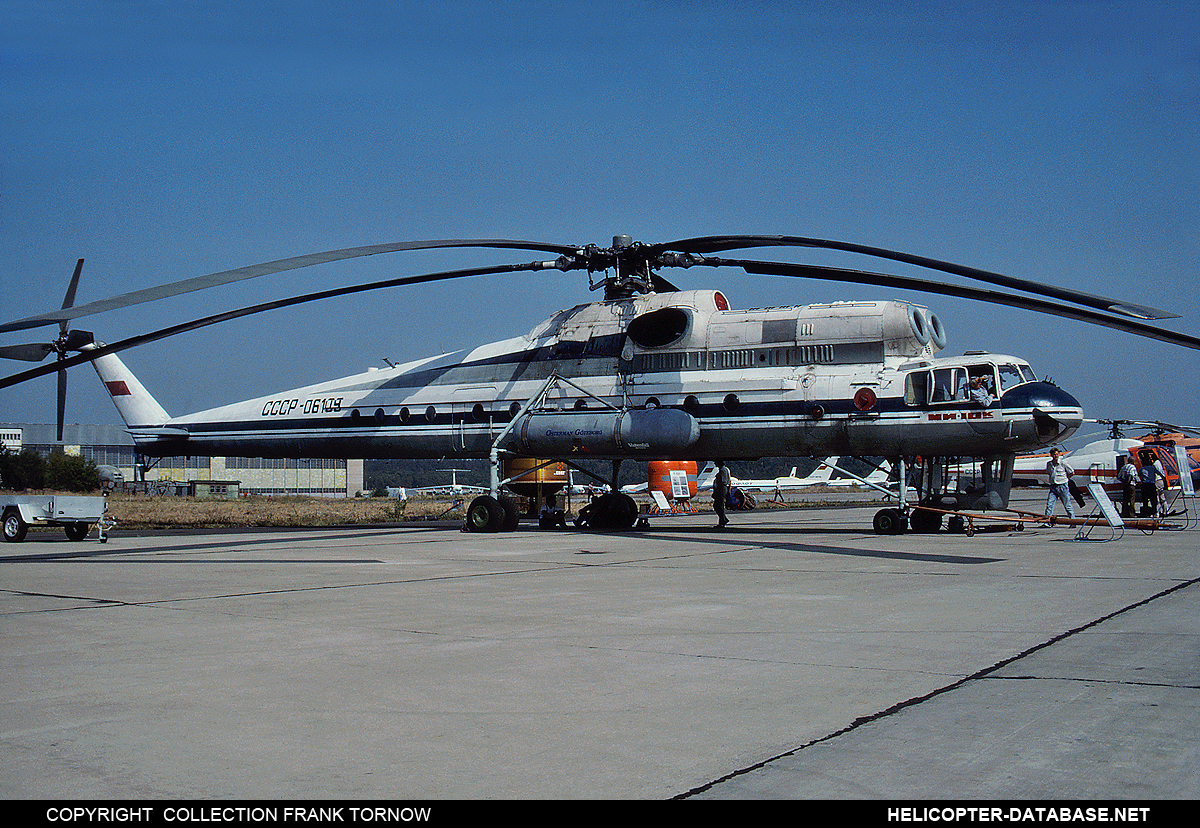 Mi-10K   CCCP-06109