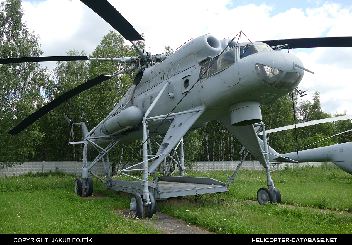 Mi-10   (no registration)