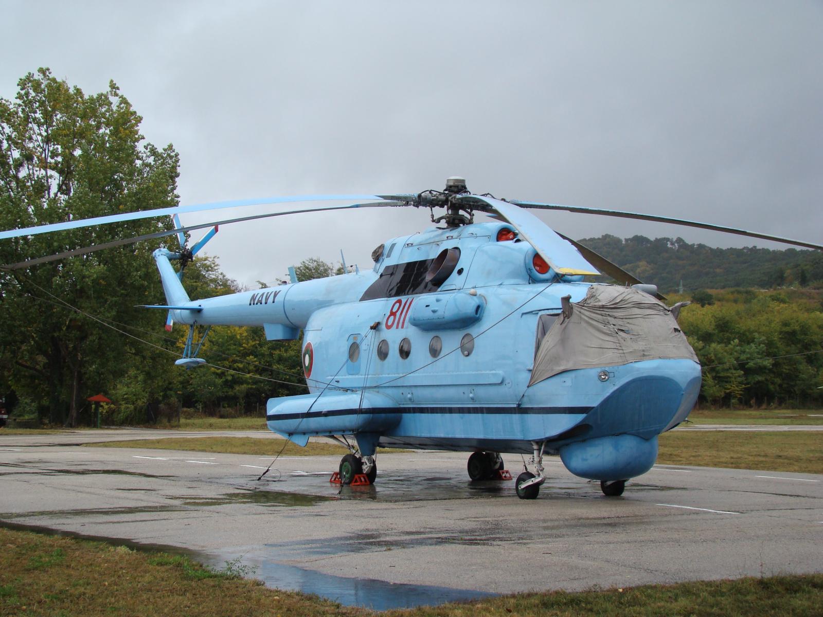 Mi-14BT   811