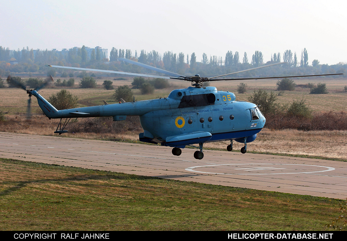 Mi-14PLM   35 yellow