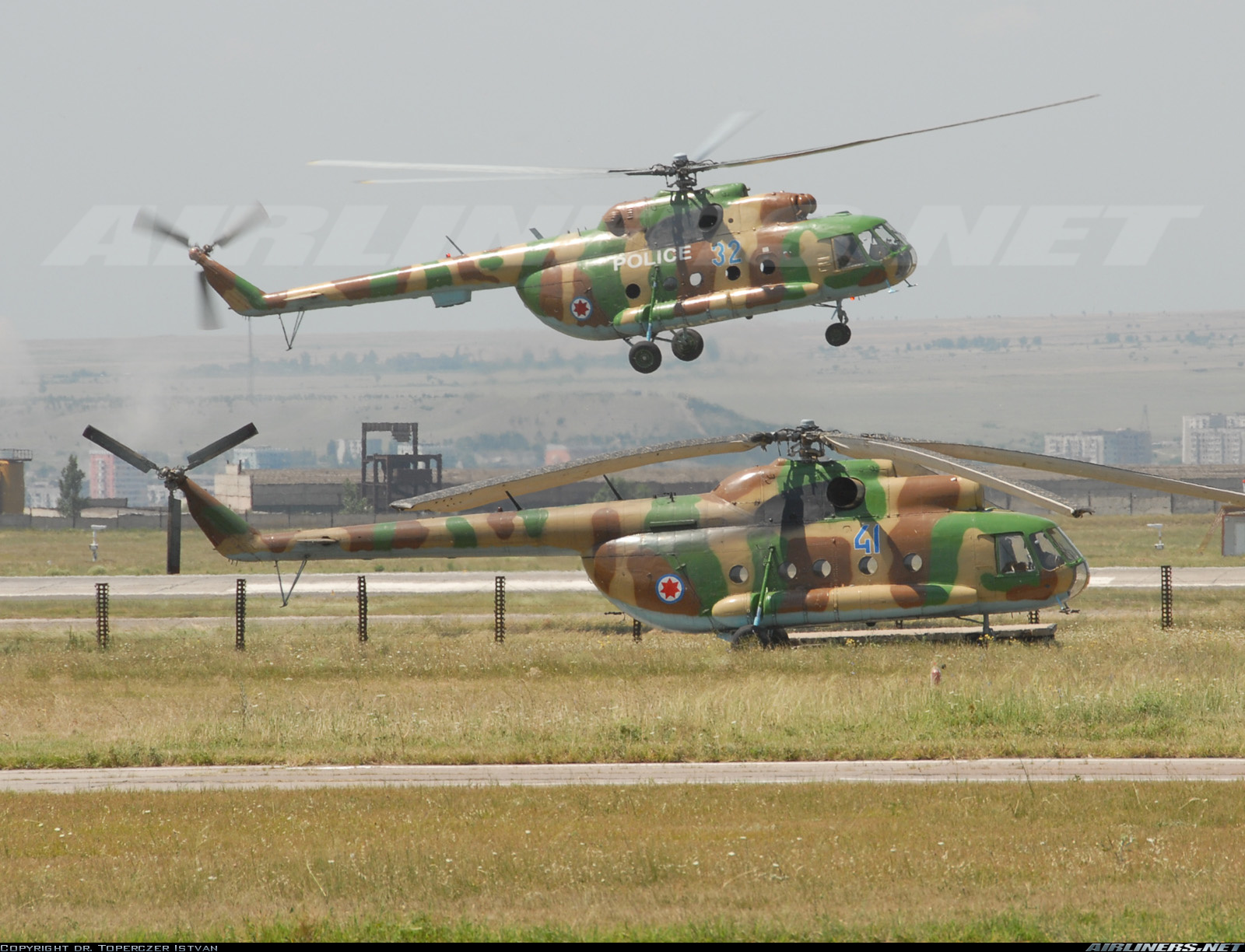 Mi-8MTV-1   32 blue