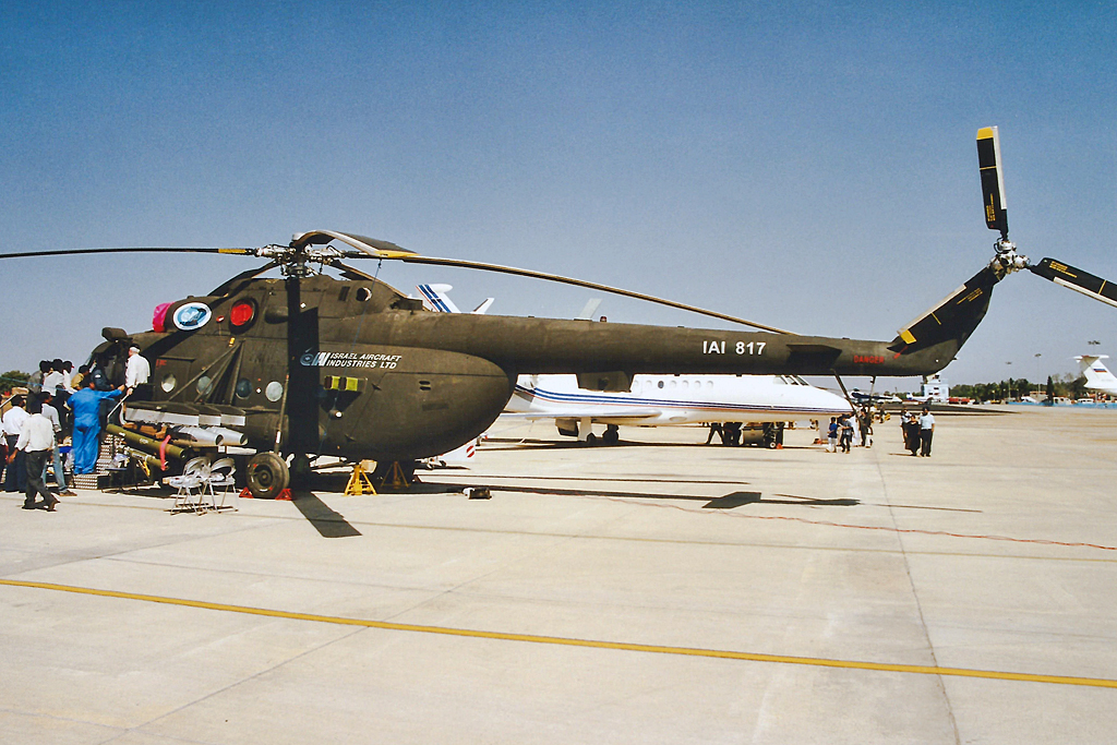 Mi-17 "PEAK17"   IAI817