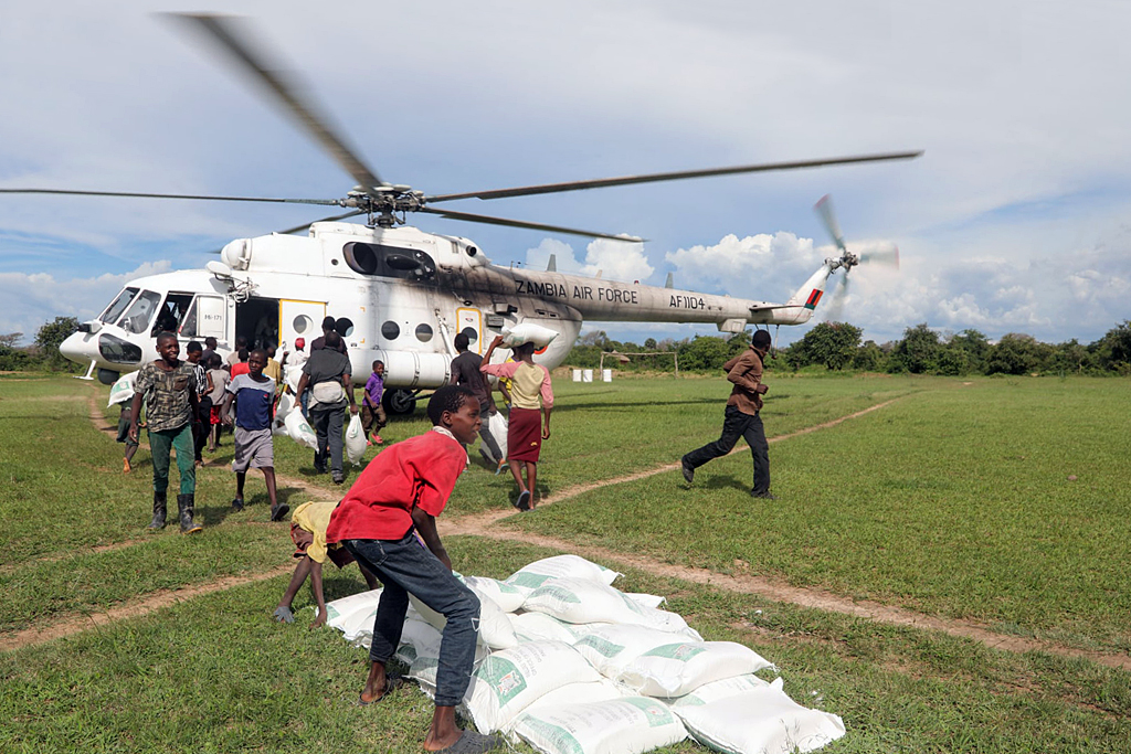 Mi-171E (upgrade by Zambia)   AF1104