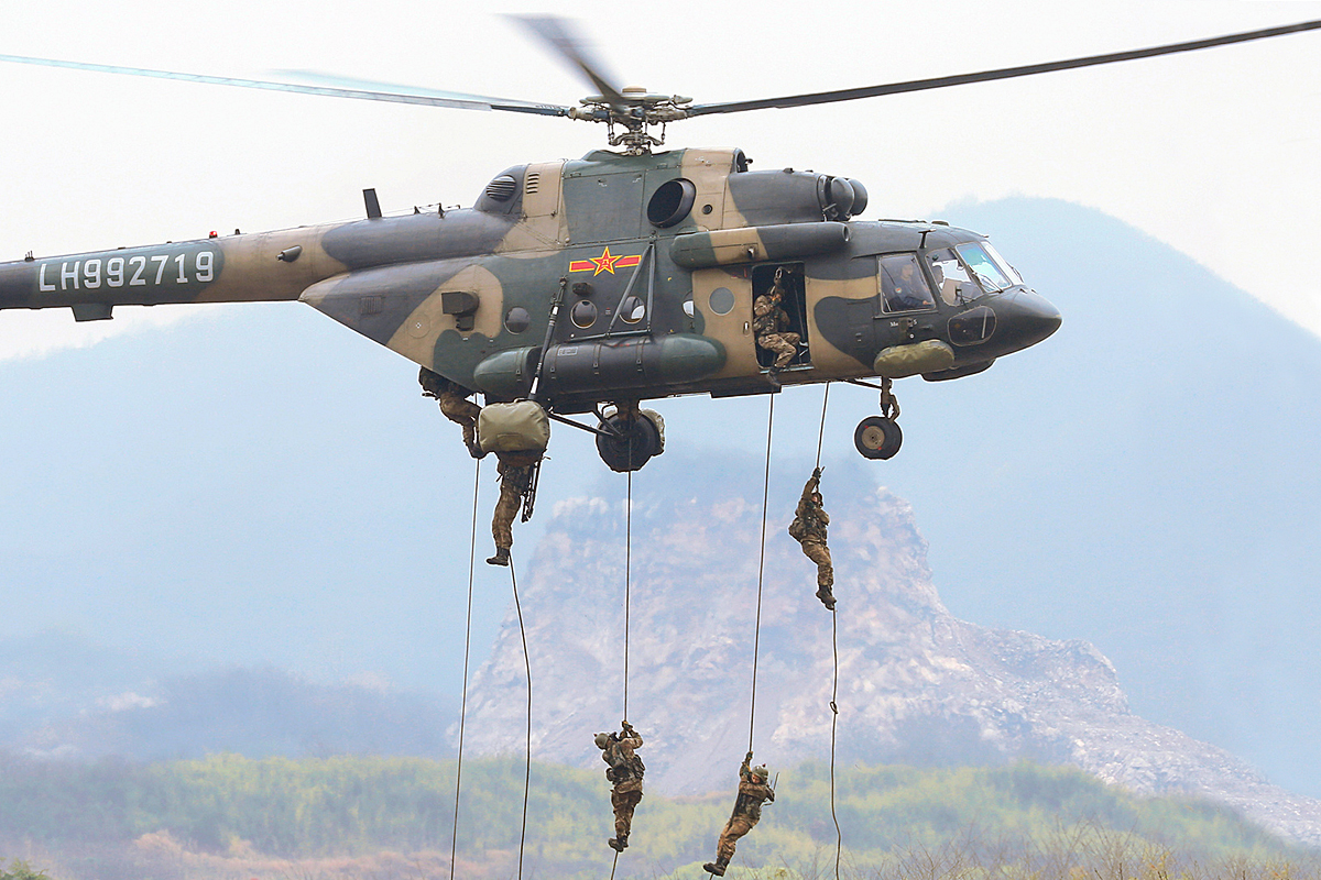 Mi-17V-5&nbsp;&nbsp;&nbsp;LH992719