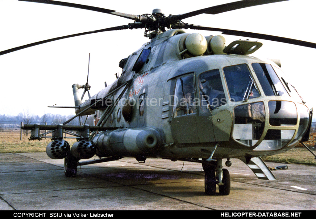 Mi-8MT RELAIS II   05 red