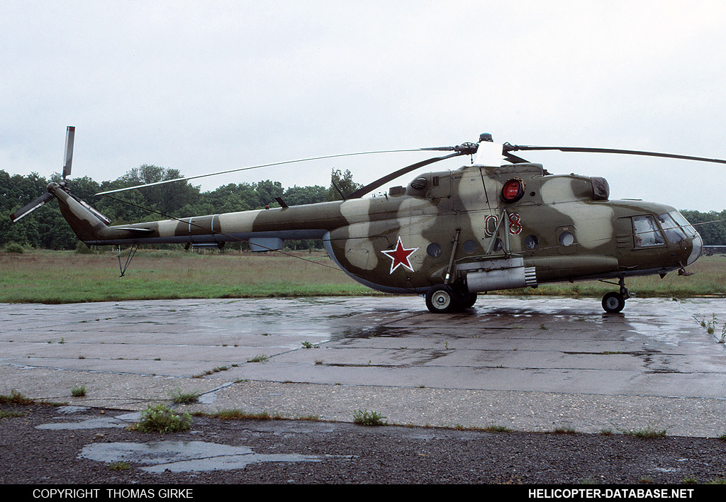 Mi-8MT   08 red