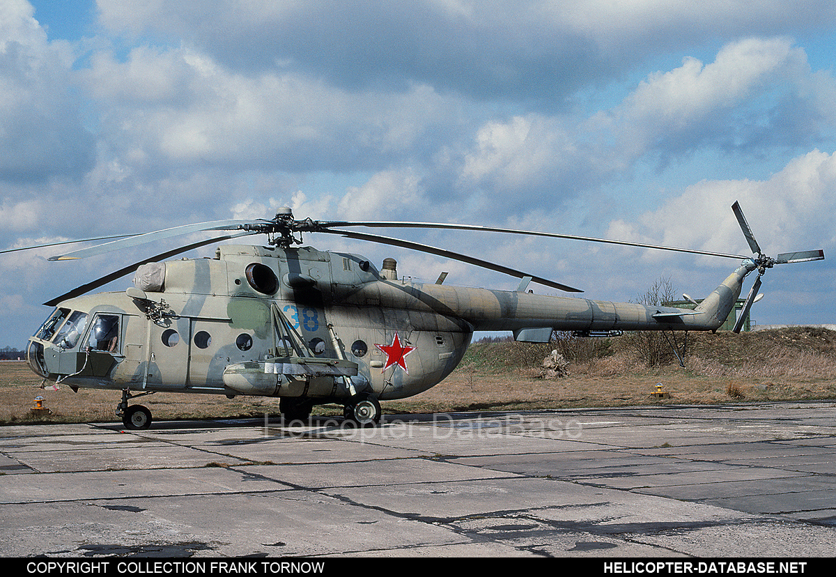 Mi-8MT   38 blue
