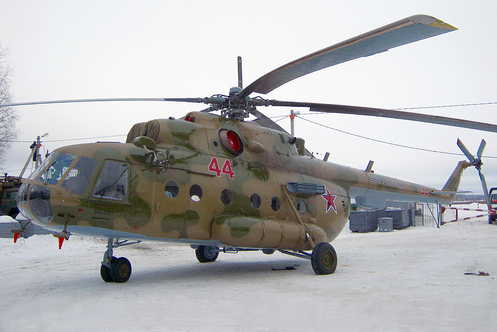 Mi-8MT   44 red