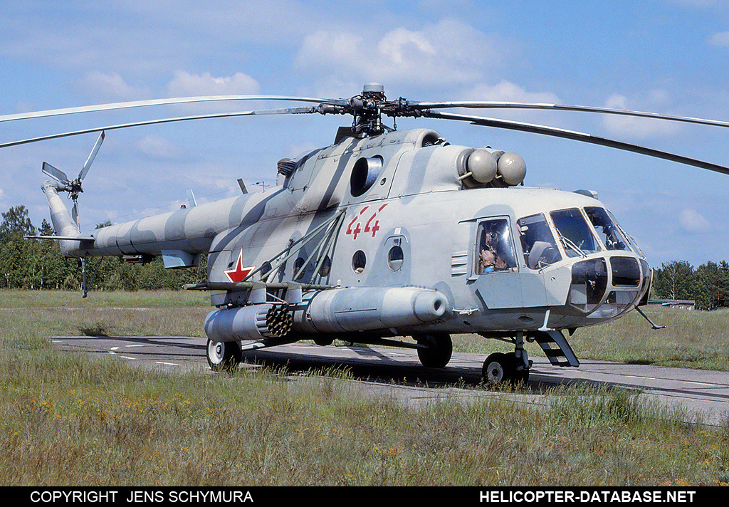 Mi-8MT   44 red