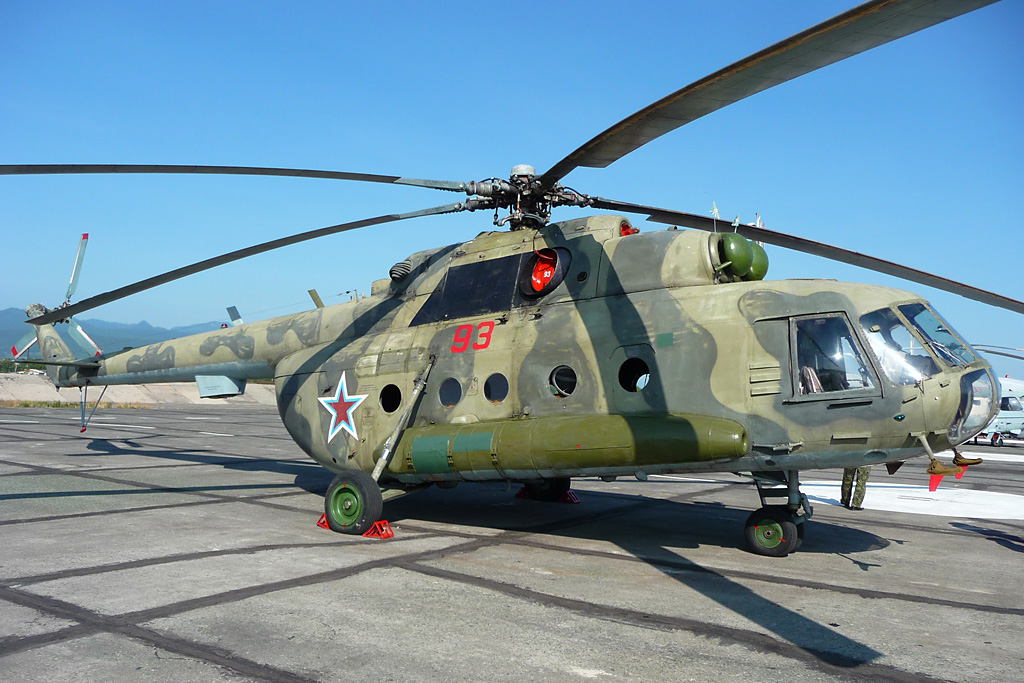 Mi-8MT   93 red