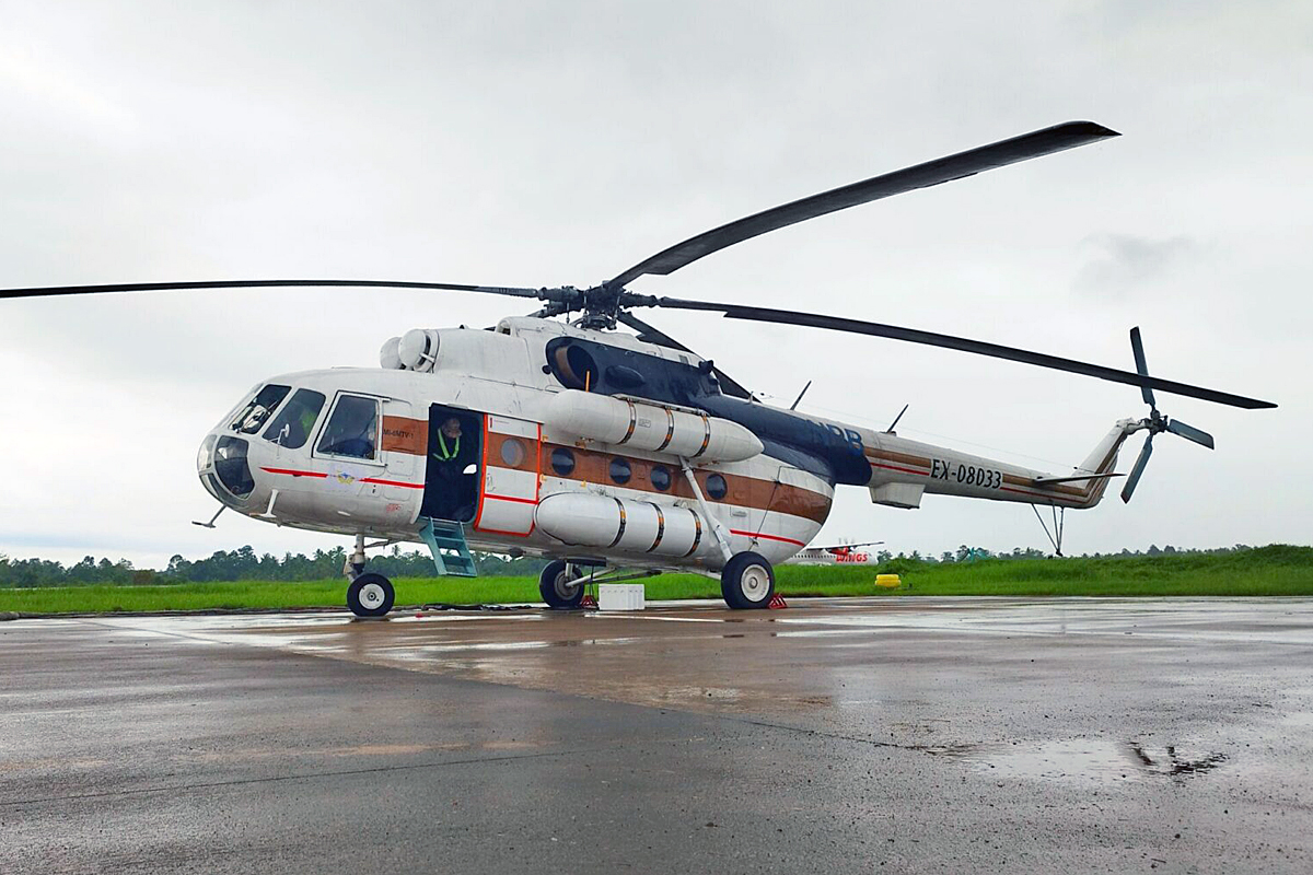 Mi-8MTV-1   EX-08033