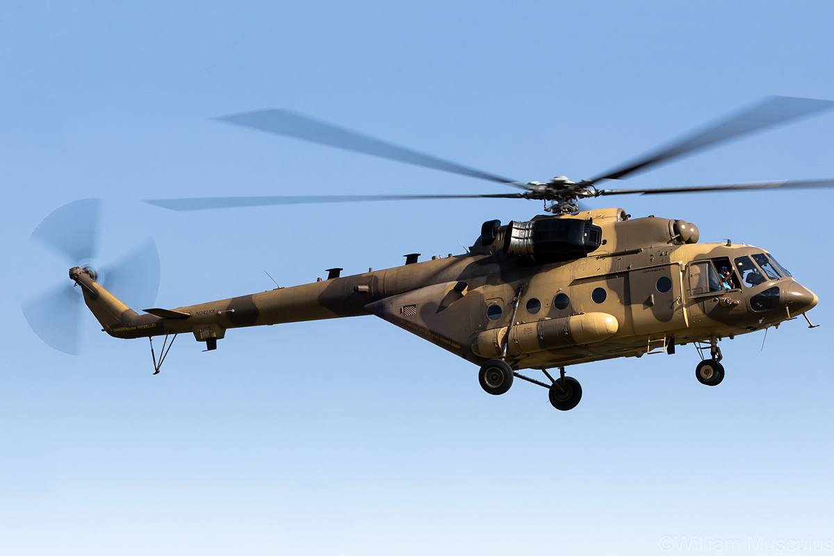 Mi-171E   N242XX