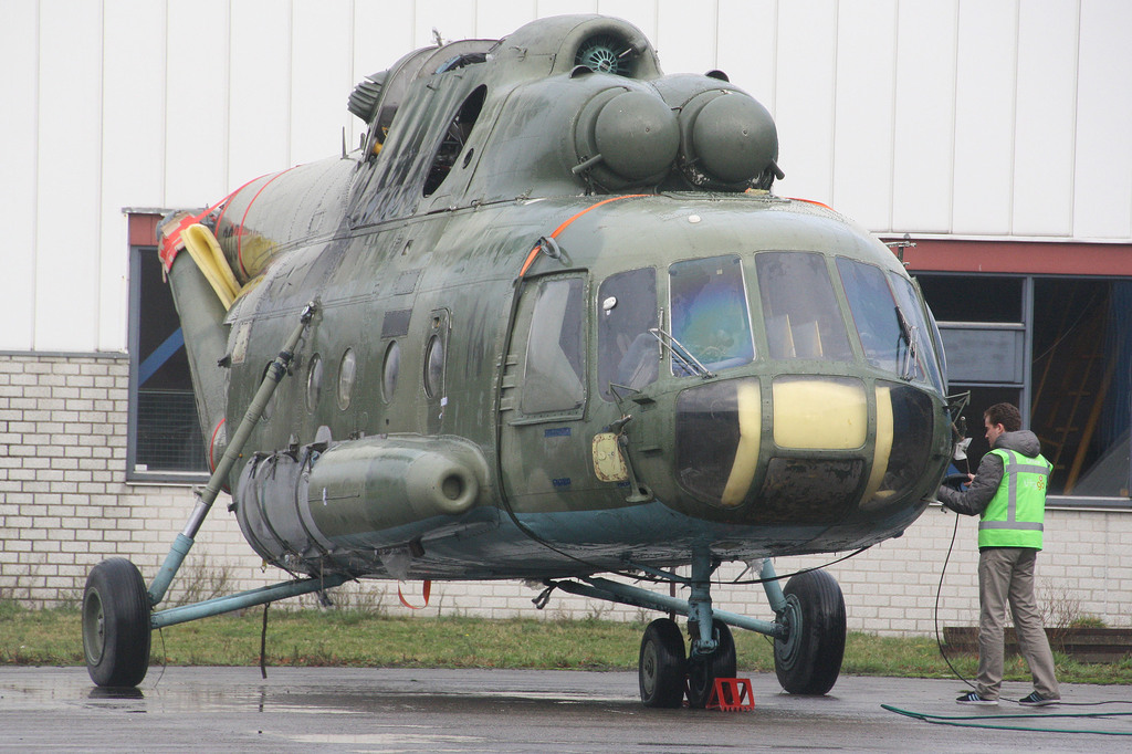 Mi-17-1V   303