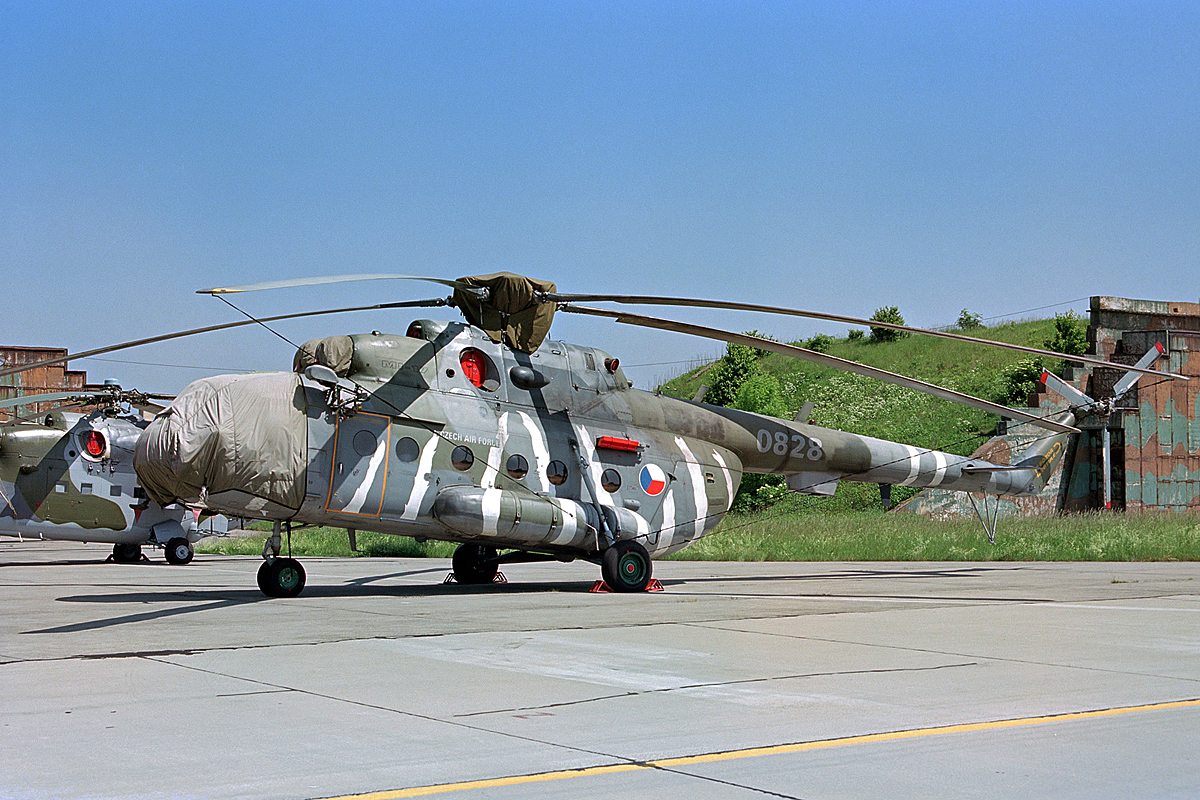 Mi-17SOR (upgrade by LOM)   0828