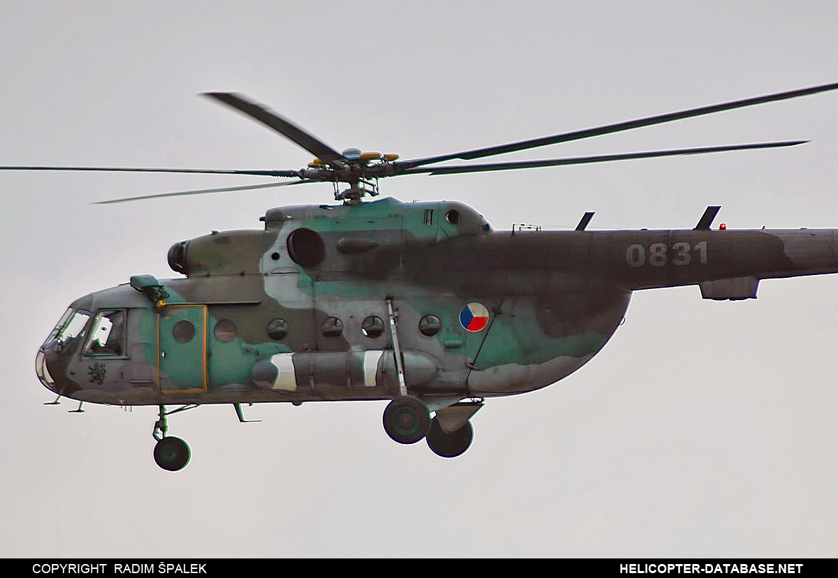 Mi-17   0831