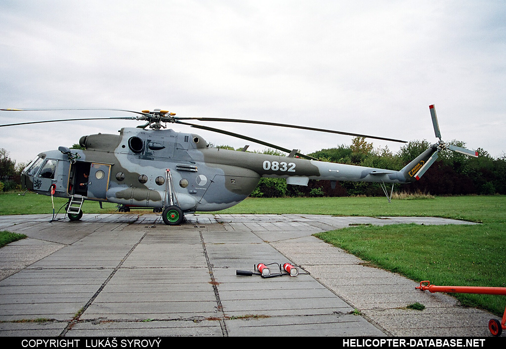 Mi-17SOR (upgrade by LOM)   0832