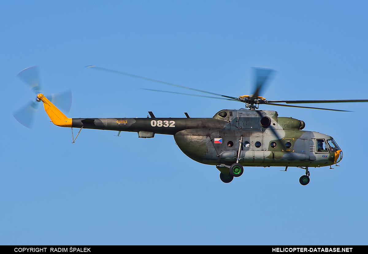 Mi-17SOR (upgrade by LOM)   0832